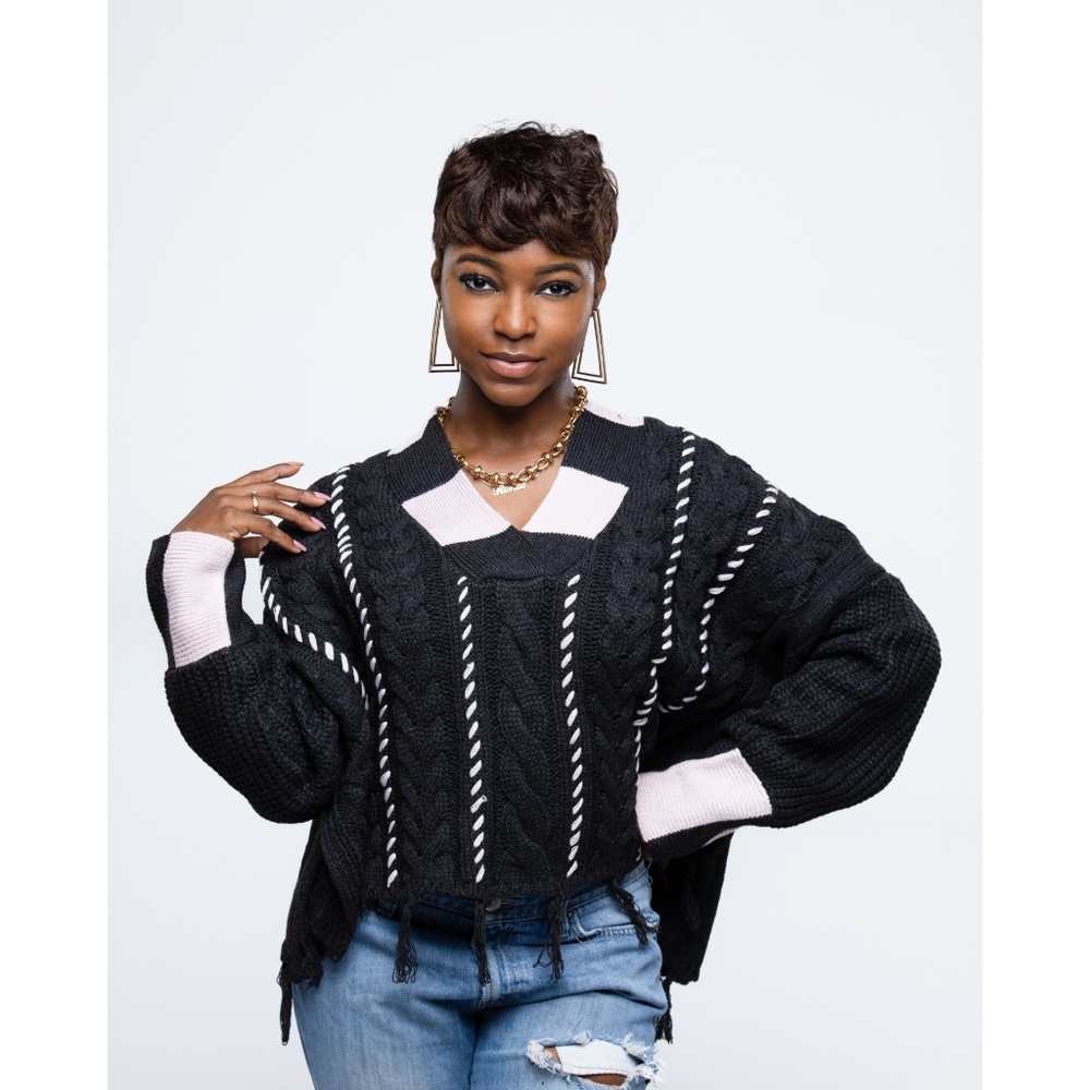 NO DRAMA FRILL HEM PULL OVER SWEATER